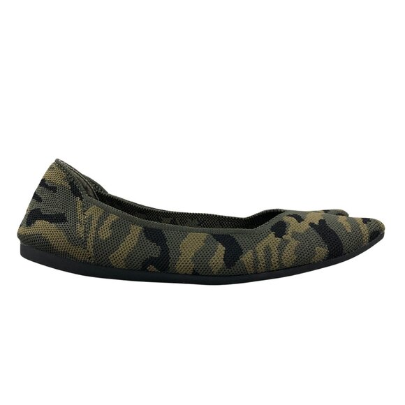 Steven by Steve Madden Women's Size 7M Reed Green Camo Knit Pointed Toe Flats - Picture 1 of 14